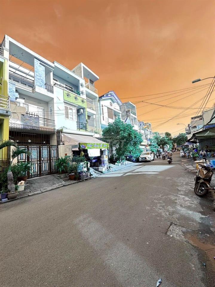 Bán nhà mặt tiền Hoàng Văn Hợp, Bình Tân, 78m2, 3 tầng, 8.78 tỷ