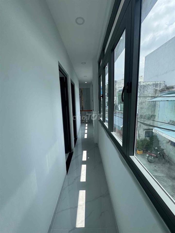HẺM 8M THÔNG - SÁT MẶT TIỀN PHẠM PHÚ THứ Q6 - 40M2 (8X5M) CHỈ HƠN 5 TỶ