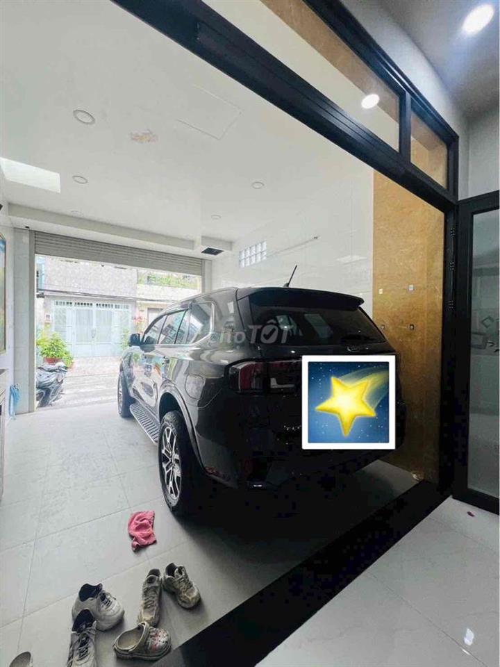 NGAY VÒNG XOAY HẬU GIANG , CÔNG VIÊN PHÚ LÂM , KẾ BÊN KHU BÌNH PHÚ Q6