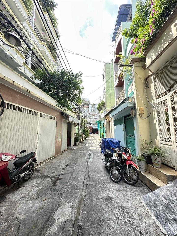 HẺM XE HƠI VÀO NHÀ - 4 TẦNG 4PN (4X15.5M) CN 50M2