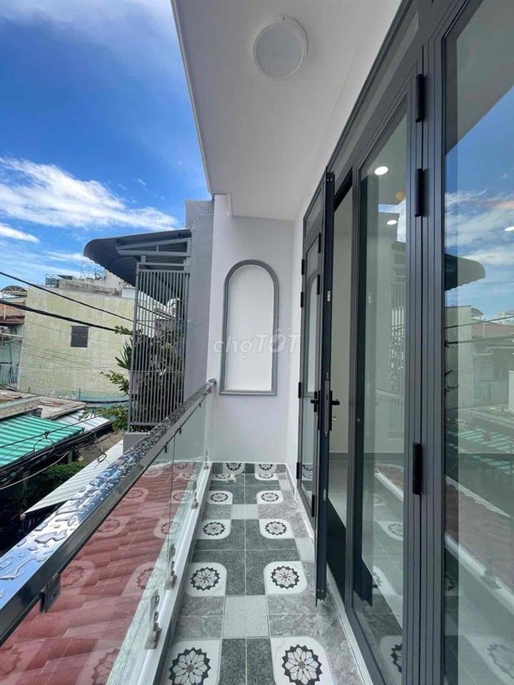 BÁN NHÀ HẺM XE HƠI - CƯ XÁ PHÚ A , Q6 - NHÀ MỚI 2PN 2WC (4..2X11M)