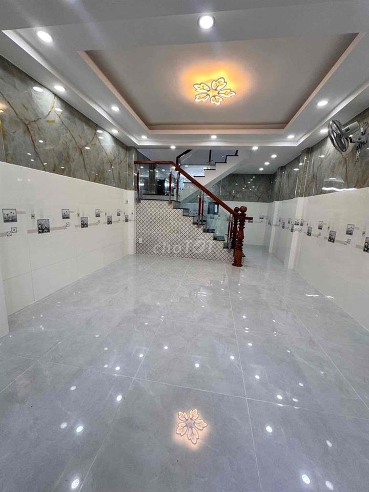 BÁN NHÀ HẺM XE HƠI - CƯ XÁ PHÚ A , Q6 - NHÀ MỚI 2PN 2WC (4..2X11M)