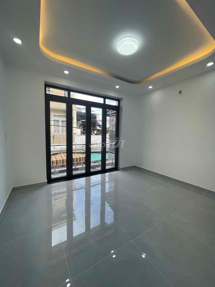 BÁN NHÀ HẺM XE HƠI - CƯ XÁ PHÚ A , Q6 - NHÀ MỚI 2PN 2WC (4..2X11M)