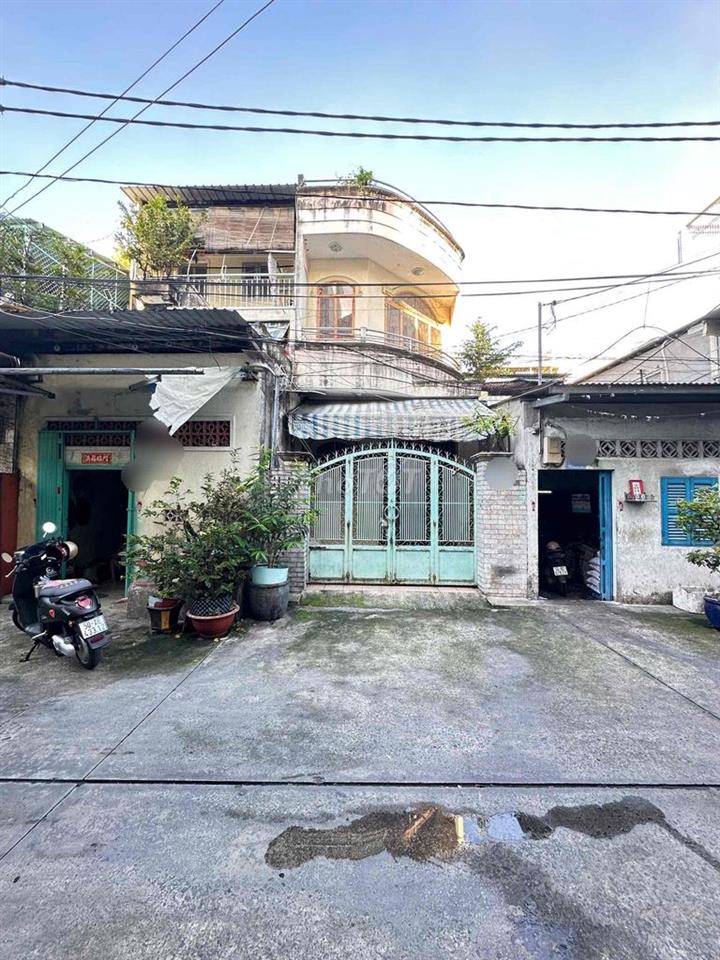 NGUYỄN CHÍ THANH F16 Q11 - HẺM 1/ 10M THÔNG - NHÀ 3 TẦNG BTCT 5PN 3WC