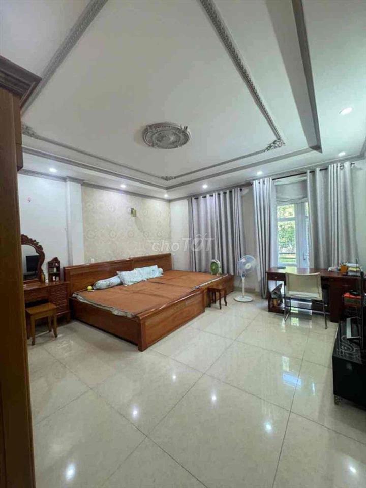 NHÀ MẶT TIỀN - VIEW CÔNG VIÊN -  NHÀ ĐẸP 4 TẦNG 4PN 5WC