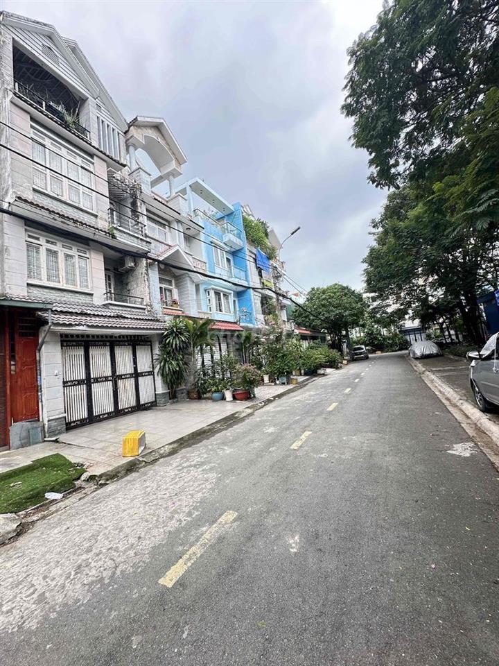 NHÀ MẶT TIỀN - VIEW CÔNG VIÊN -  NHÀ ĐẸP 4 TẦNG 4PN 5WC