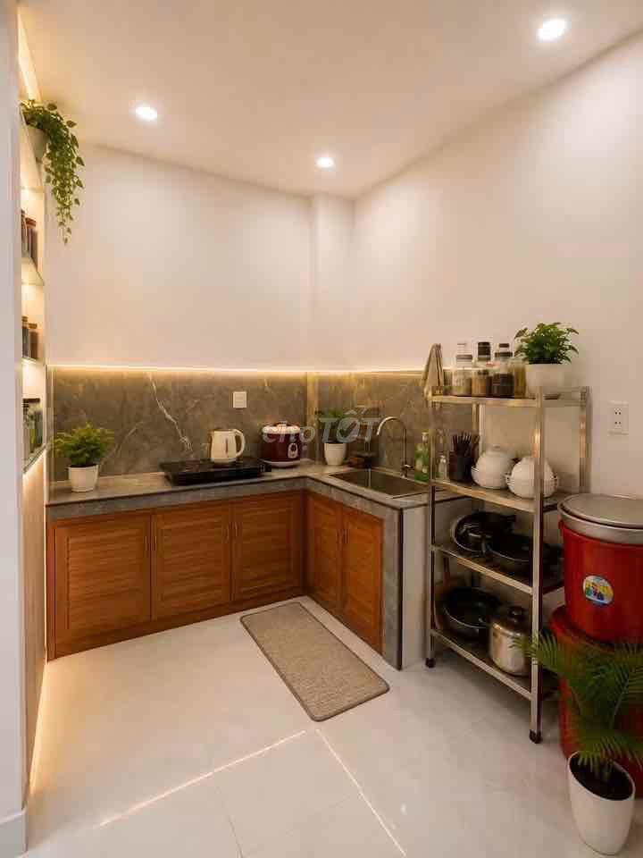 “Không có căn thứ hai so sánh” Tân Hoà Đông Q6 • 42m2 (5.1x8) • 2 tầng