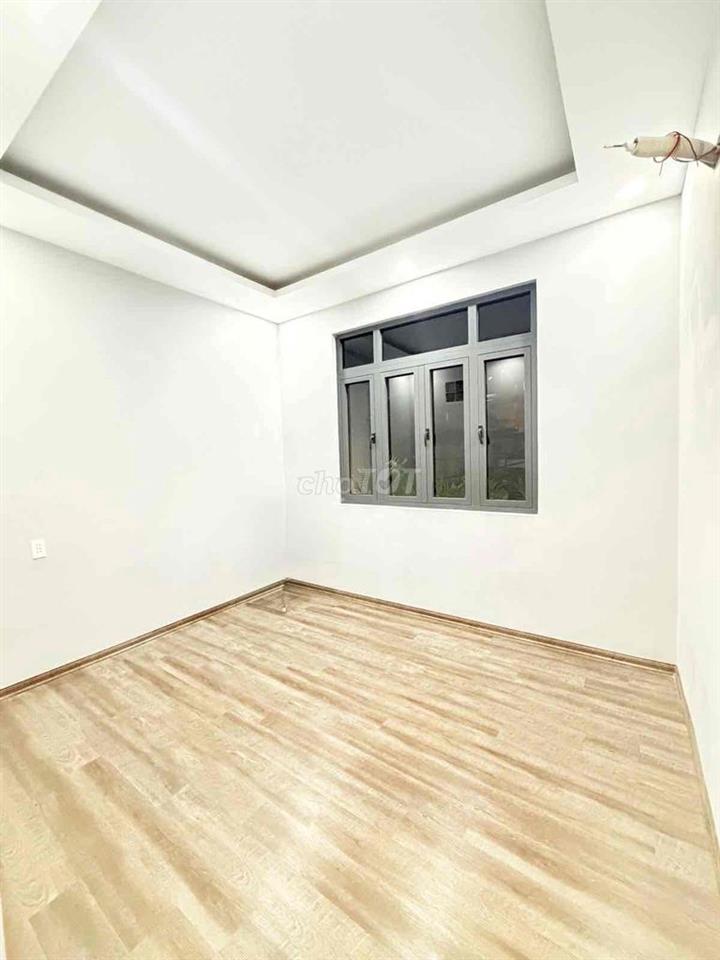 👉 “8.6 TỶ MÀ CÓ ĐƯỜNG 2 Ô TÔ TRÁNH + 55M² + NỞ HẬU + HOÀN CÔNG ĐỦ — HÀ