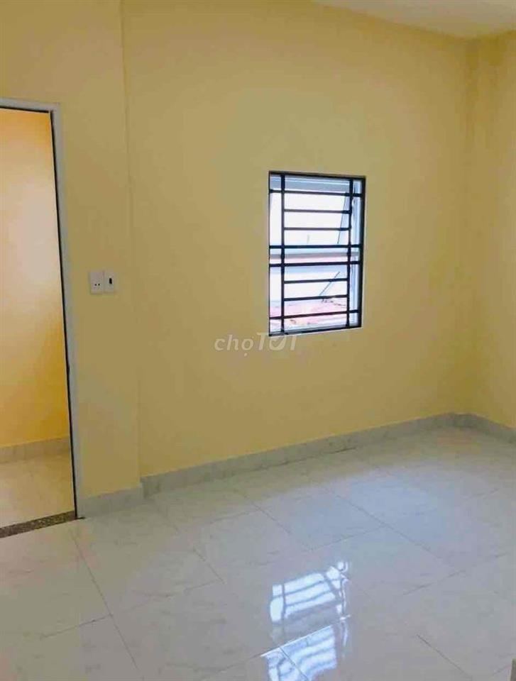 Nhà Mới Xây/ Thoại Ngọc Hầu- Tân Phú/ 2 Tầng BTCT Nở Hậu: 5.5 Tỷ TL