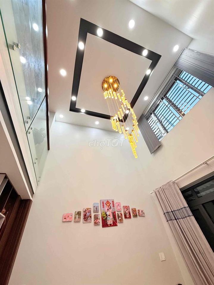 Biệt Thự Mini 4 Tầng - Ngay tuyến Metro số 2- Ngang7.5m/4PN-8.2 Tỷ TL