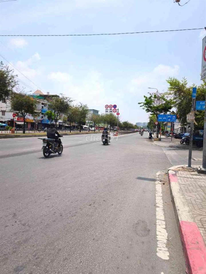 bán nhà xưởng và đất mặt tiền đường kinh dương vương phường An lạc 
