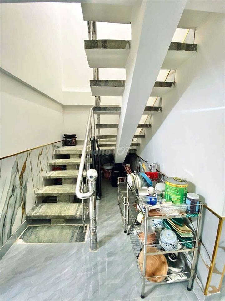 bán nhà 3 măt hẽm lớn đường Nguyễn Quý Yêm an lạc bình tân 