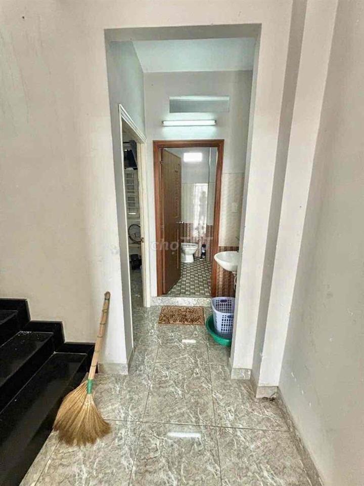 CHÍNH CHỦ CẦN BÁN NHÀ HƯƠNG LỘ 2