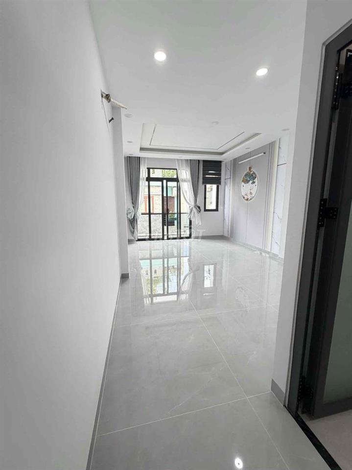 Nhà Full Nội thất Có Thang máy 450kg Hẻm 479/5 Hương Lộ 2