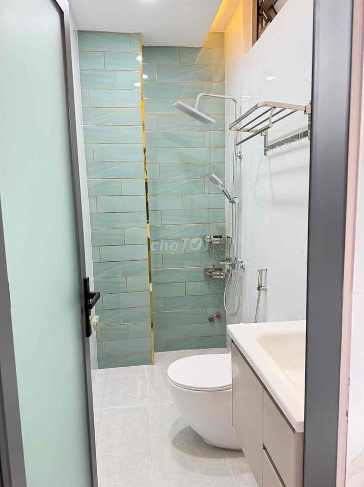 Nhà Full Nội thất Có Thang máy 450kg Hẻm 479/5 Hương Lộ 2