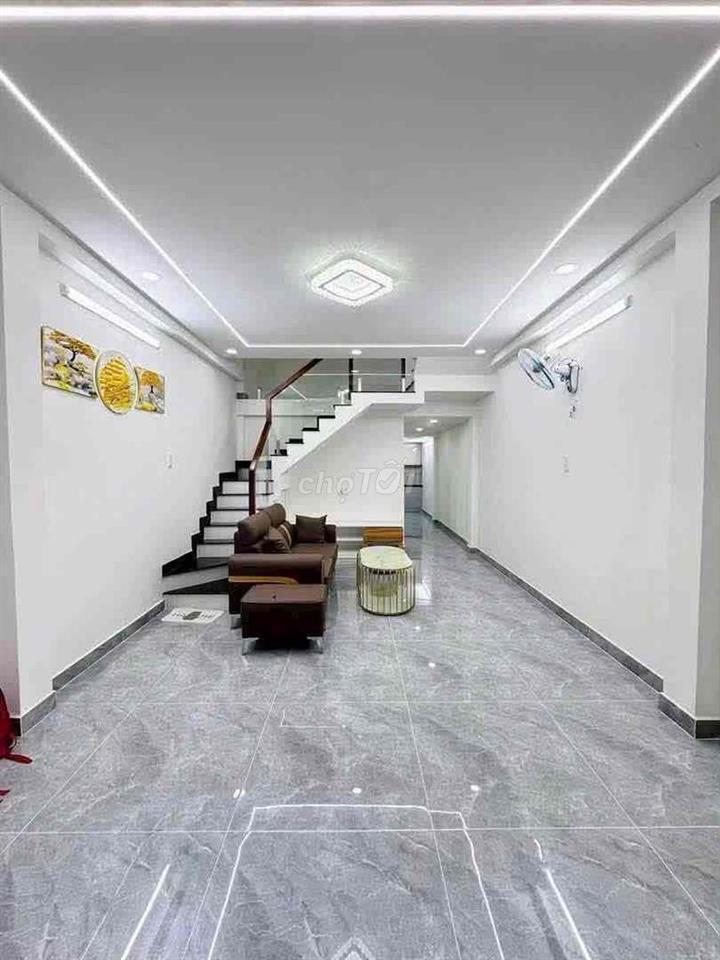 Nhà 1/ Đường Trương phước phan khúc Lê Văn Quới