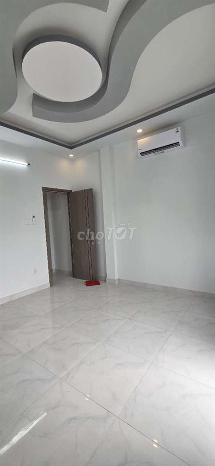 Nhà 3 Tầng 4x9m Hẽm 6m Phú Định p16 Q8 gần C.A Phường Phú Định