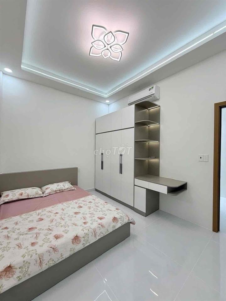 SIÊU PHẨM LUNG LINH GẦN ĐẦM SEN- TÂN PHÚ- FULL NỘI THẤT SỊN SÒ