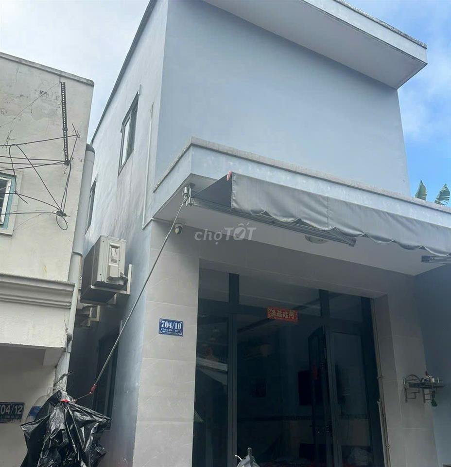 Cần bán nhà đường tên lửa ( nhỏ ) , khu dân cư thăng long 