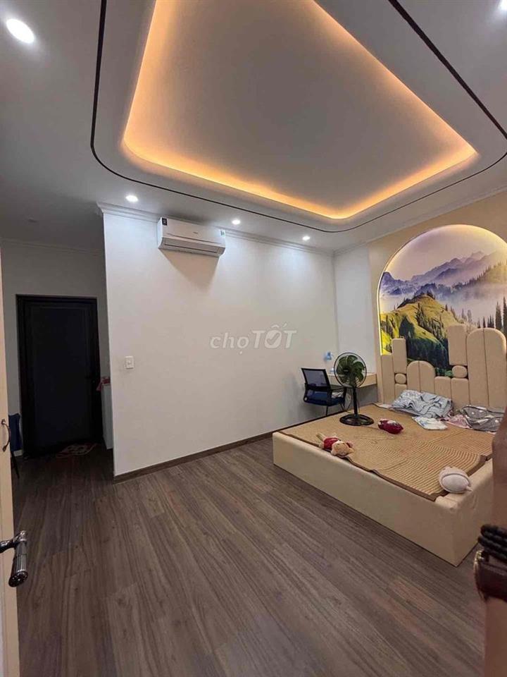 💢B.á.n N.h.à (4 Tầng), Lê Văn Quới Bình Tân, Hẻm OTO Đậu Cửa - Nhỉnh 6