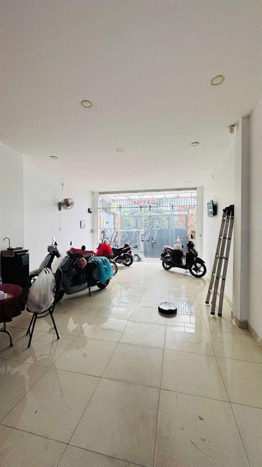 Bán gấp nhà Quận Bình Tân – Giá *** hôm nay.