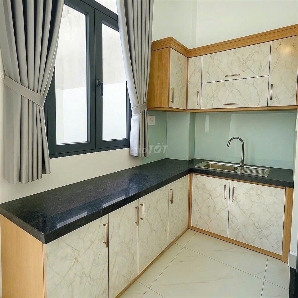 3 Lầu cuối Liên khu 5-6, 49m2, 2 tỷ 470 còn thương lượng