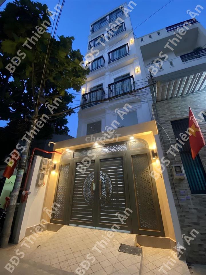 CHDV 17P full nội thất, DT 80tr/th ngay TKTQ T 9 tỷ 8 thương lượng !!!