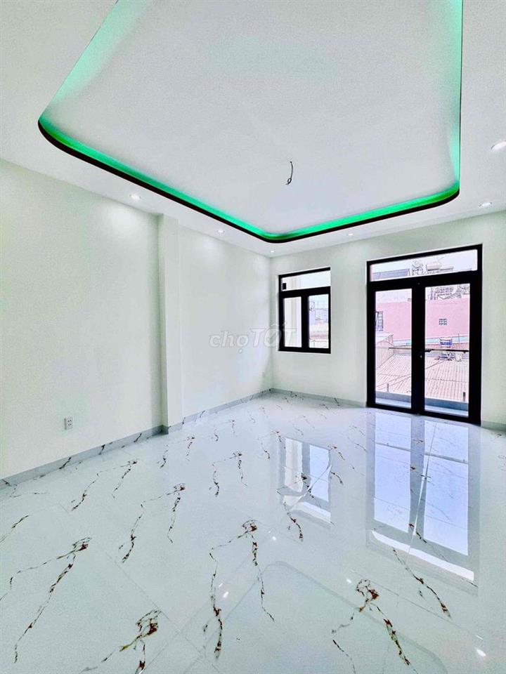 Bán nhà HL3, ngay sát Sơn Kỳ: 4x18 đúc 3 lầu 4PN, 5WC