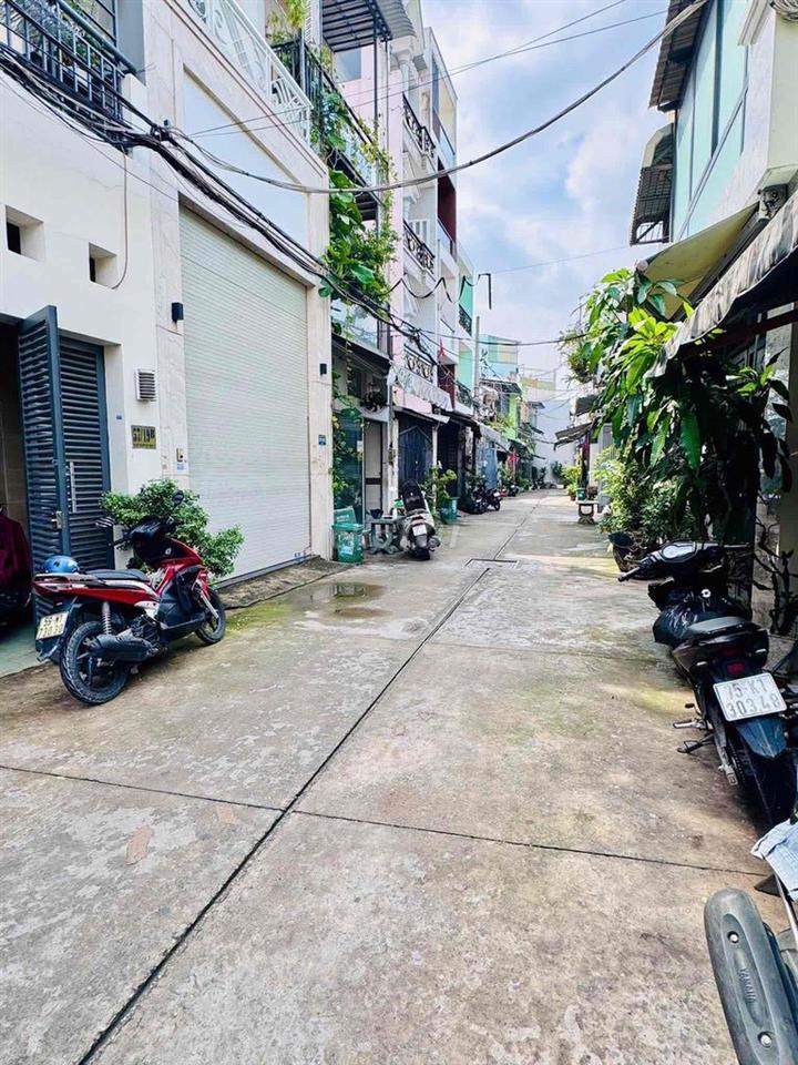 Bán nhà Lô Tư, BHHA: 4x10 đúc 1 lầu, 2PN, 2WC GIÁ 4t2 TL