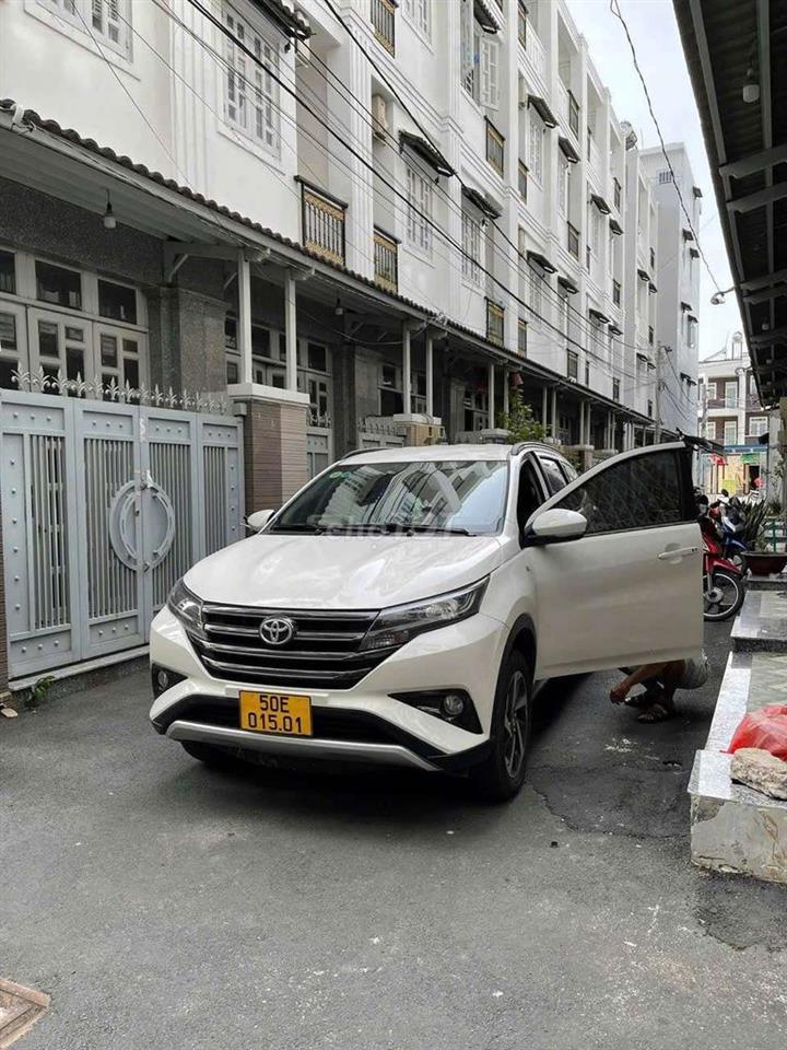 HXH 12m  nhà mới nguyên căn 3.5 lầu mới nội thất sẵn