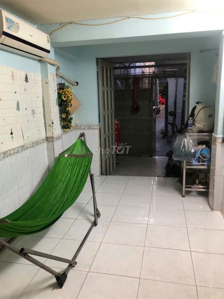 Cần bán nhà, chính chủ, sổ hồng công nhận đủ.