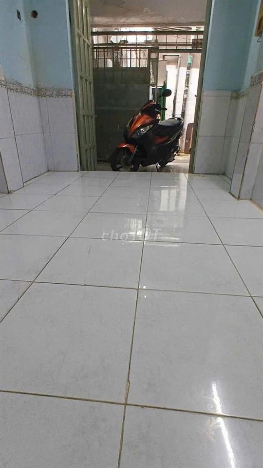 Cần bán nhà, chính chủ, sổ hồng công nhận đủ.