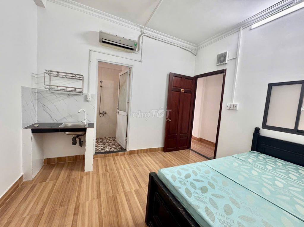 phòng full nội thất