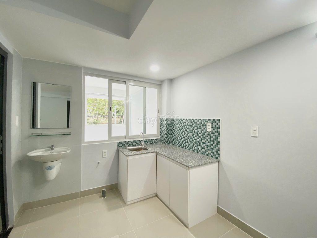 Bán căn hộ dịch vụ,  5 tầng, SHR, giá 9,8 tỷ, Bình Long, TKTQ