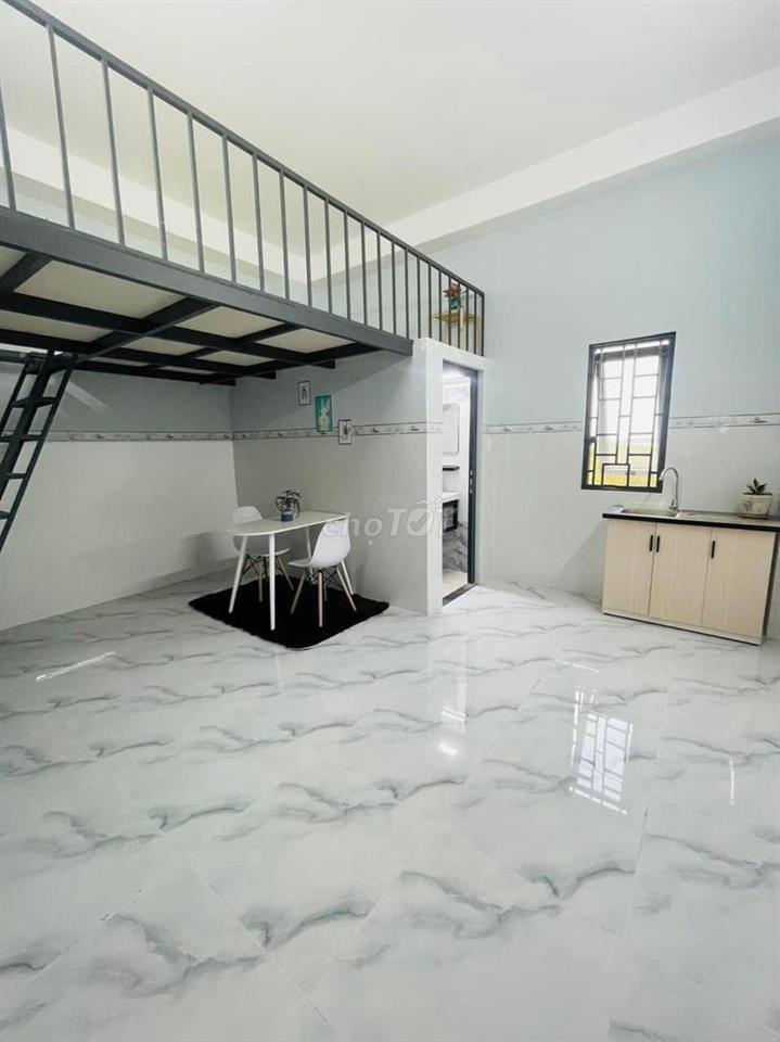 Cần bán tòa nhà căn hộ dịch vụ, 43p, doanh thu 210tr/tháng, Quận BT