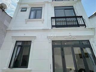 Cho thuê nhà 3 tầng, Mương Lệ, giá 9tr