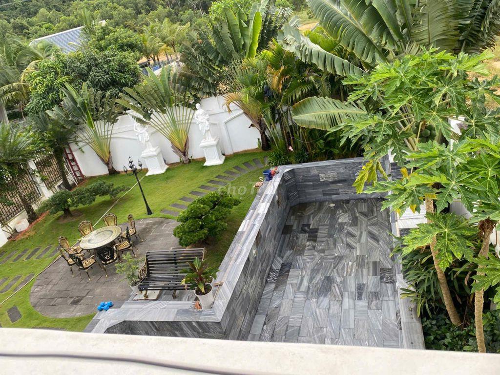 Cần cho thuê biệt thự, gần sân bay Phú Quốc.