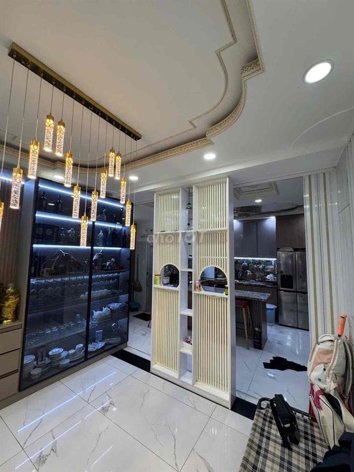 Nhà ngon đường Sinco, ô tô đậu cửa ngày đêm, chủ nhiệt bán