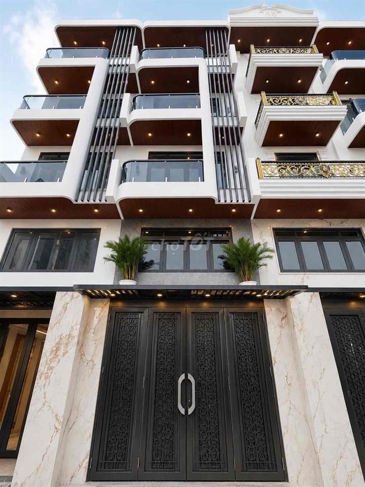 Siêu phẩm nhà phố full nội thất👍👍👍