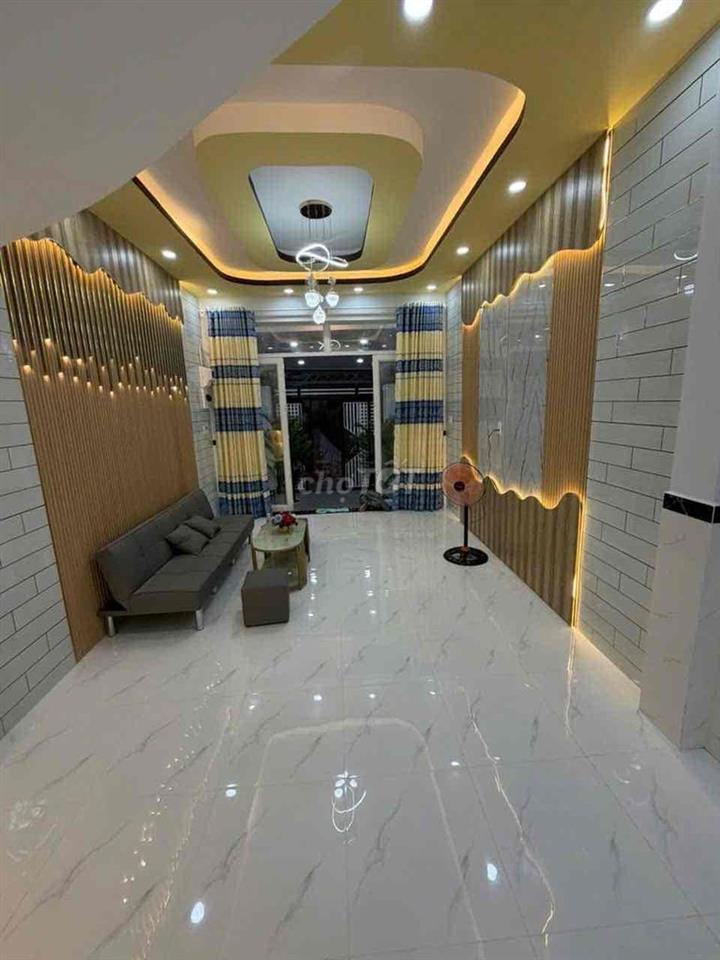 Nhà ngon , đẹp dọn vào ở liền, bớt lộc cho khách thiện chí