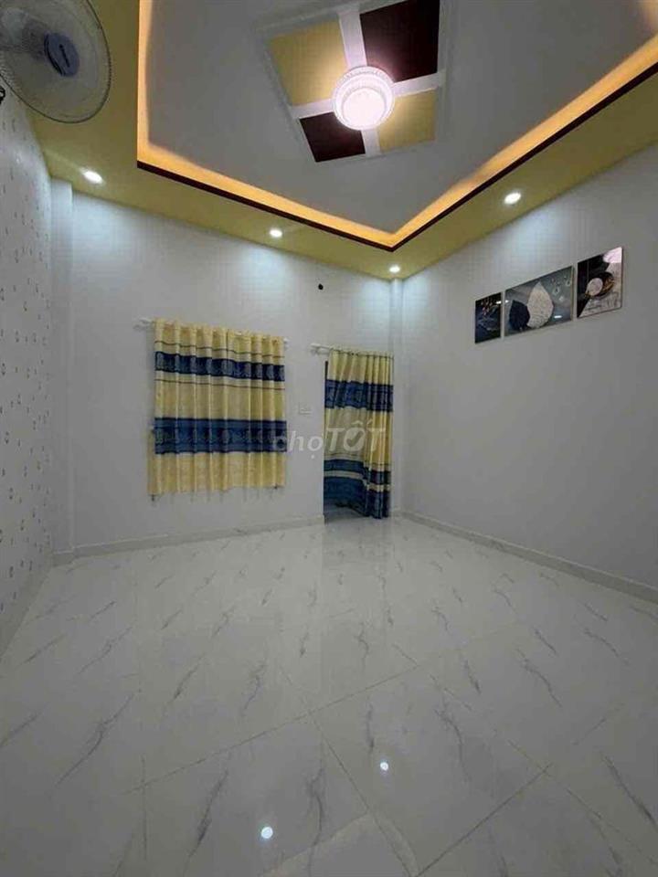 Nhà ngon , đẹp dọn vào ở liền, bớt lộc cho khách thiện chí