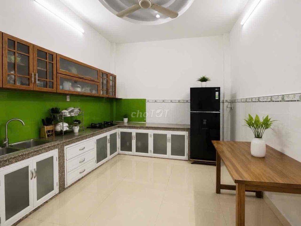 Nhà ngon, hẻm xe tải, giá tốt ☺️