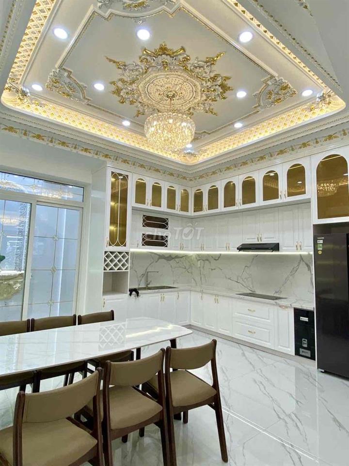 Biệt Thự cao cấp, ô tô ngủ nhà😊 Phú Xuân, Nhà Bè