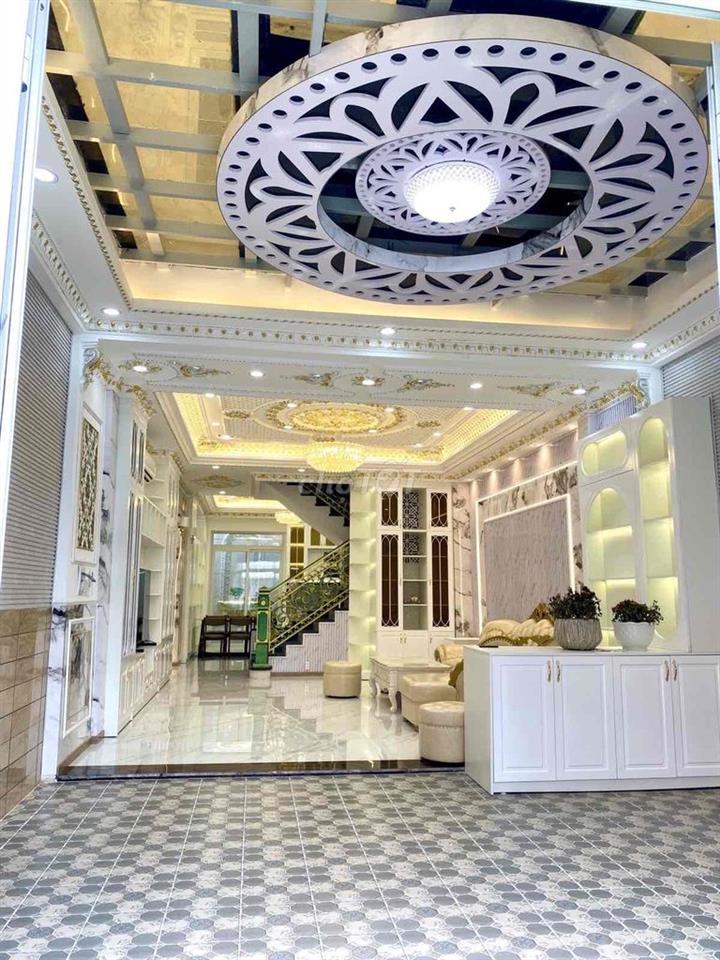 Biệt Thự cao cấp, ô tô ngủ nhà😊 Phú Xuân, Nhà Bè