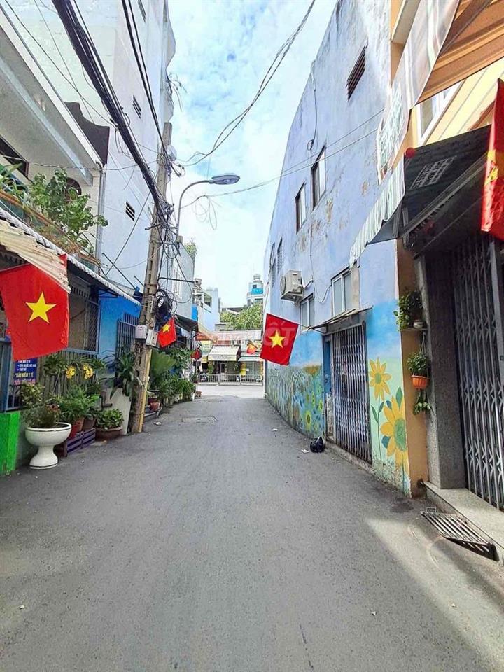 Nhà ngon quận 6, đường rộng thông thoáng😊