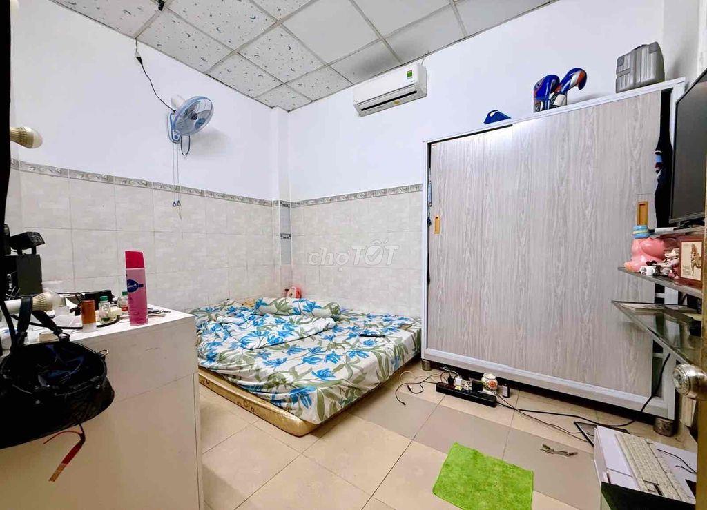 Nhà ngon quận 6, đường rộng thông thoáng😊