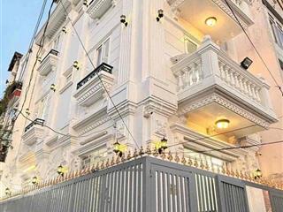 Nhà Biệt Thự, trước nhà 20m, để được 5 xe ô tô