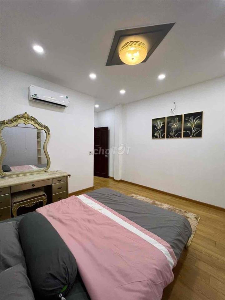 Nhà Ngon Tân Bình, gần gar T3 Tân Sơn Nhất