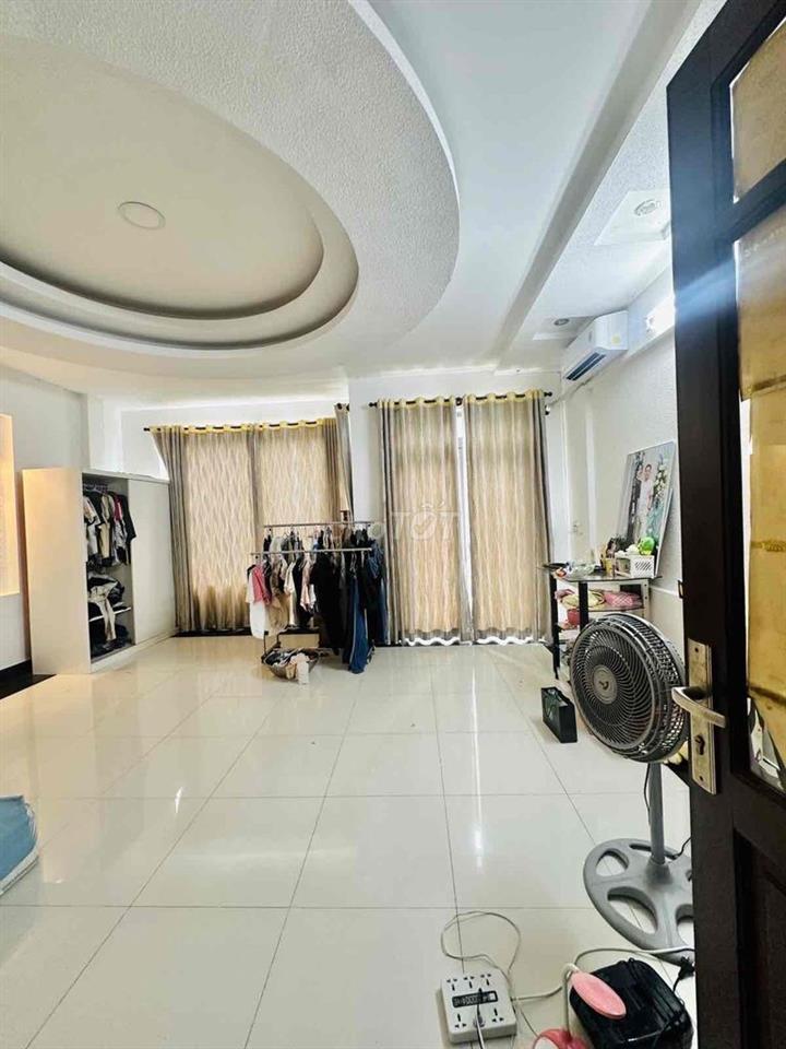 Nhà ngon Tân Phú, ngang khủng 6m, 8 phòng ngủ