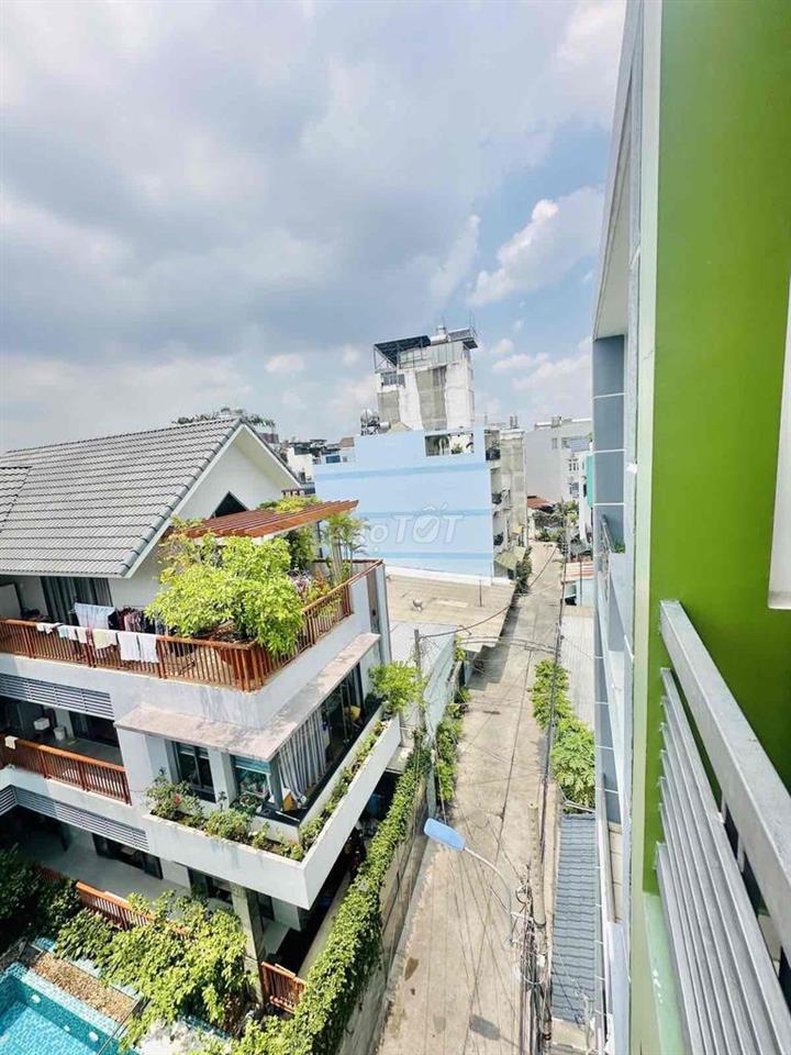 Nhà ngon Tân Phú, ngang khủng 6m, 8 phòng ngủ